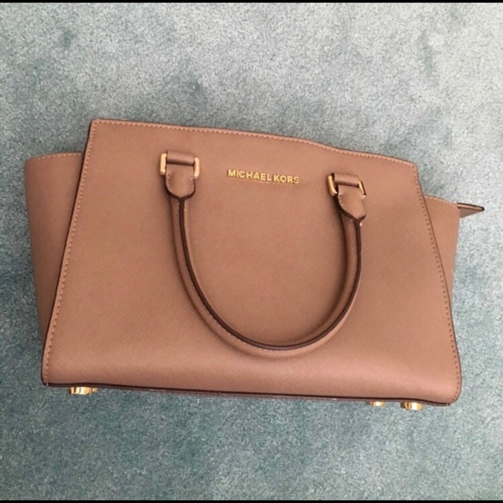 Michael Kors Selma Medium Taupe Bag - Like New